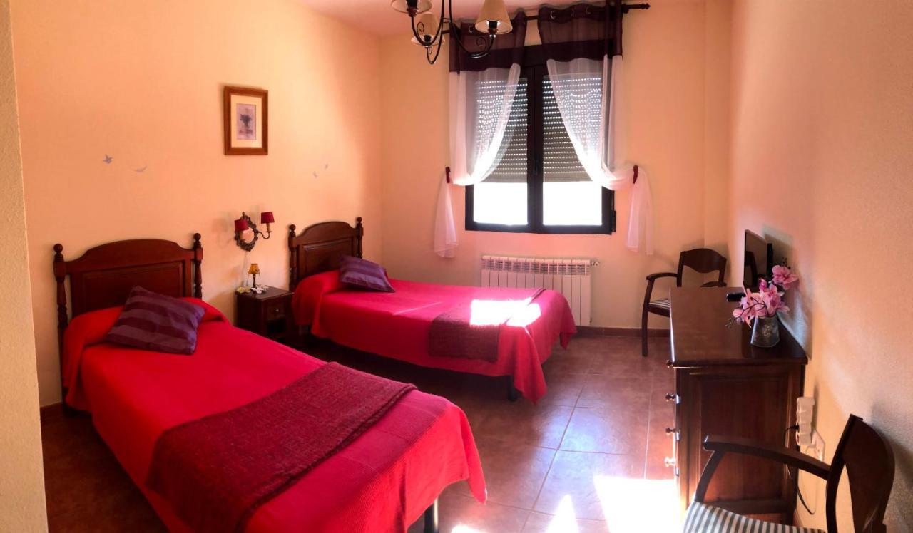 La Sabina Hotel Castillejo de Robledo Bagian luar foto