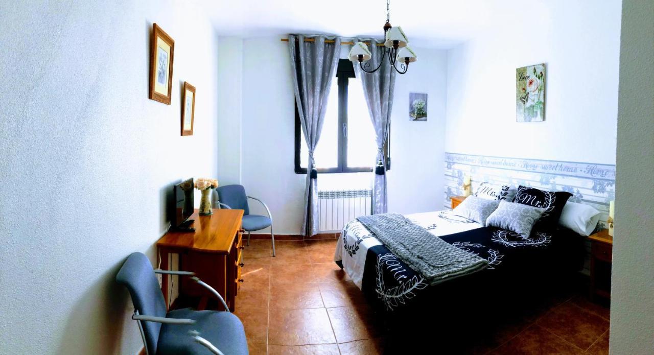 La Sabina Hotel Castillejo de Robledo Bagian luar foto